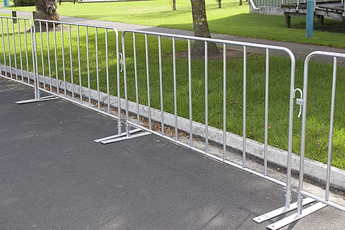 Temporary Metal Fencing Crowd Control Barriers Road Safety Barriers